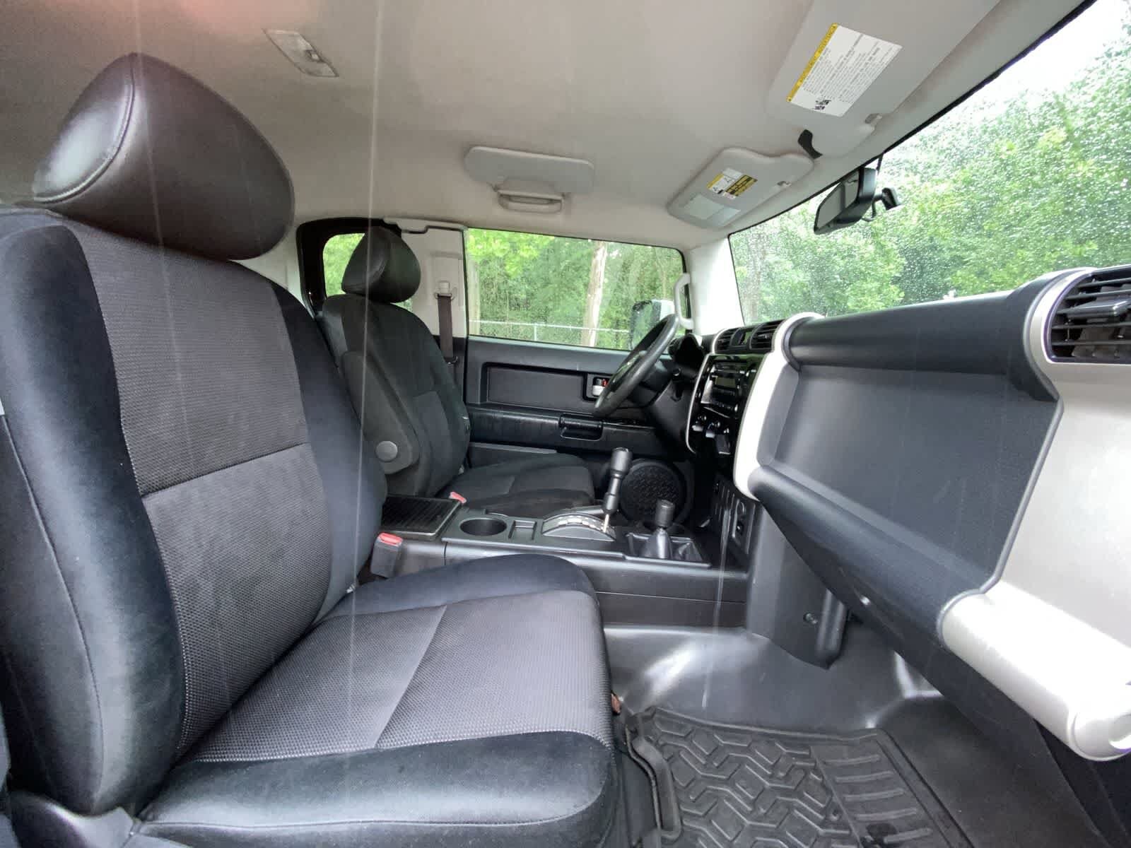 Thumbnail: 2008 Toyota FJ Cruiser - 22