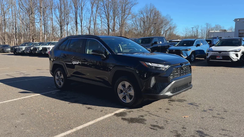 New 2025 Toyota RAV4 Hybrid XLE SUV
