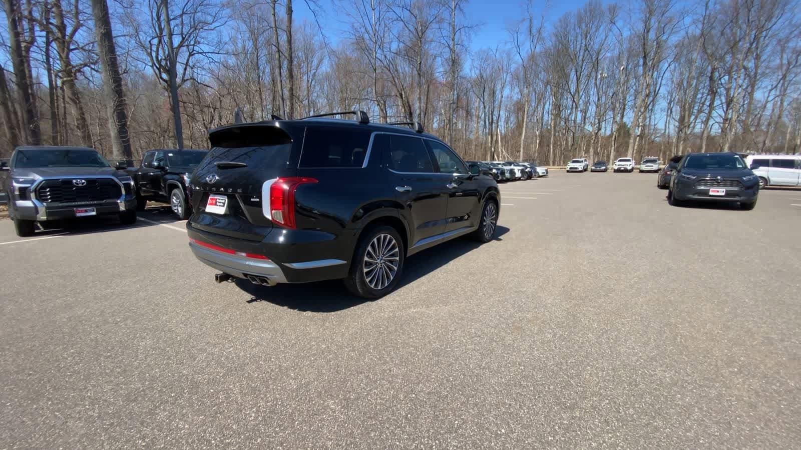 Thumbnail: 2023 Hyundai Palisade - 2