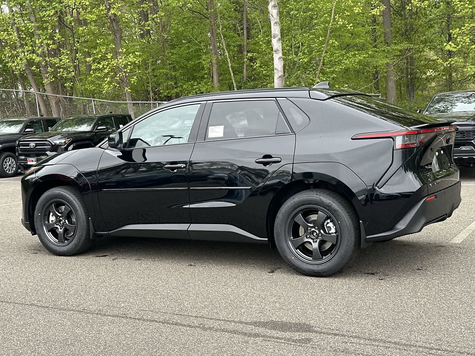 Thumbnail: 2026 Toyota bZ - 18