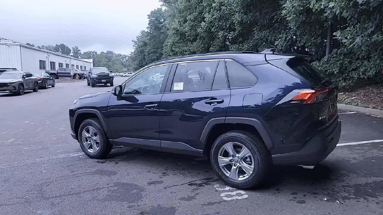 Thumbnail: 2025 Toyota RAV4 - 6