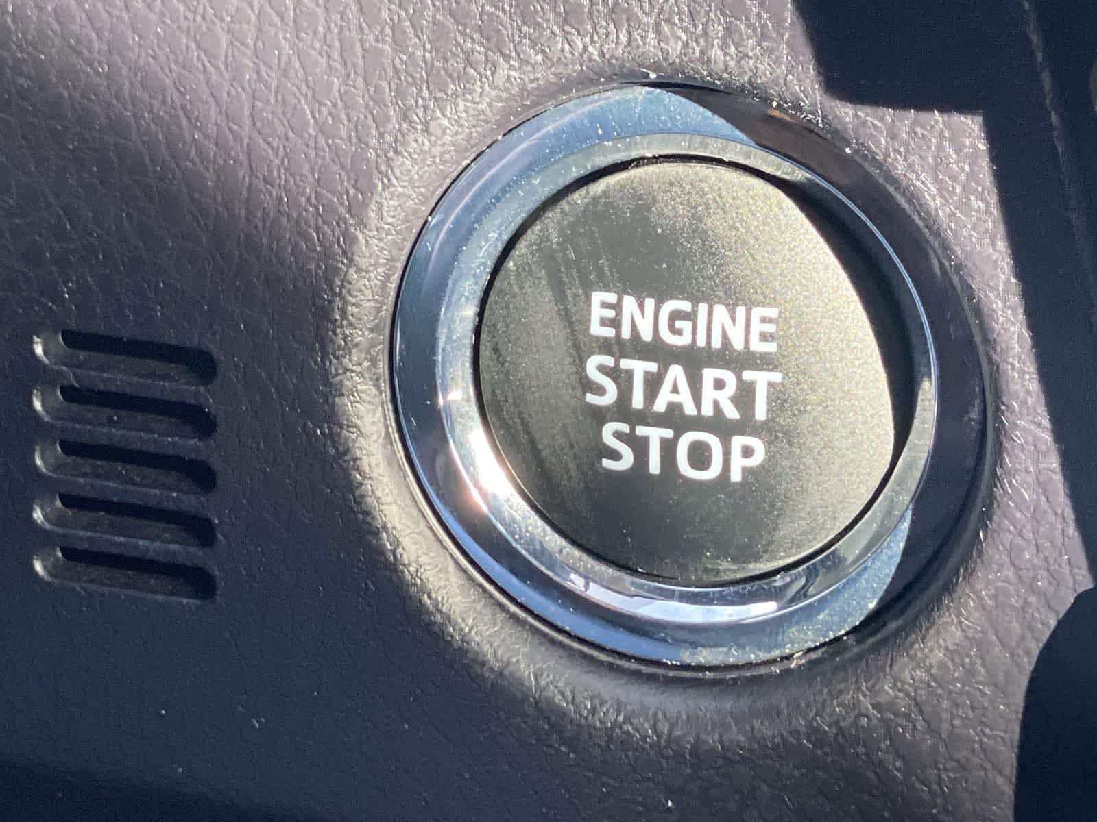 Thumbnail: 2014 Toyota Corolla - 37