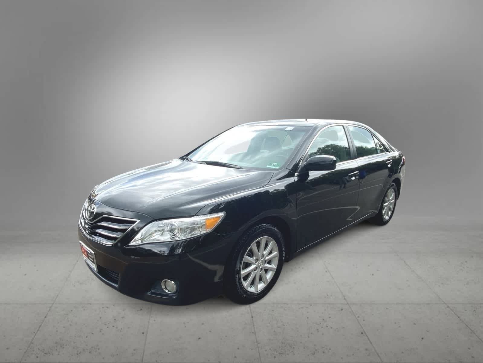 2011 Toyota Camry XLE -
                Freehold, NJ