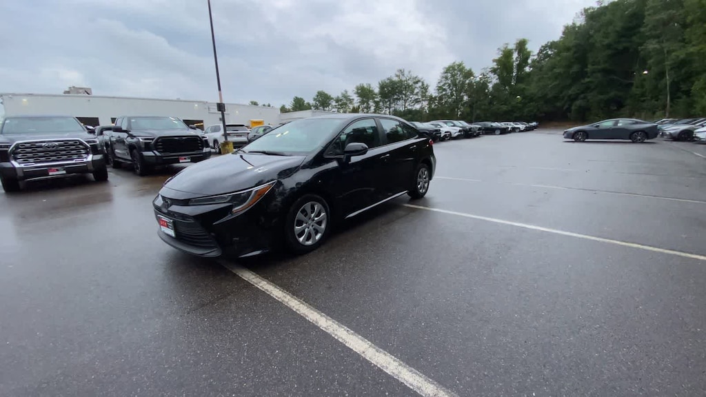 Used 2023 Toyota Corolla LE Sedan