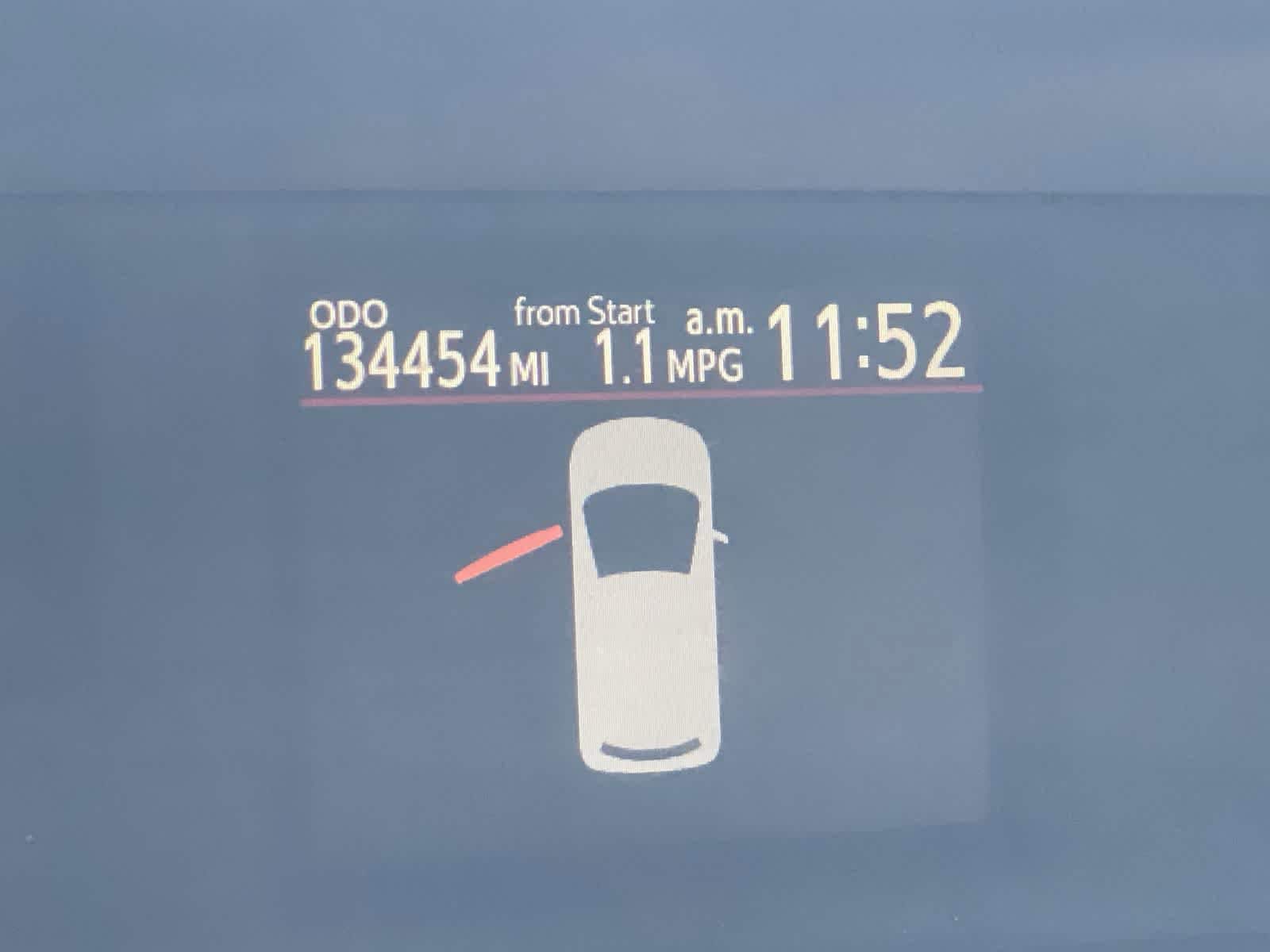 Thumbnail: 2012 Toyota Prius c - 31