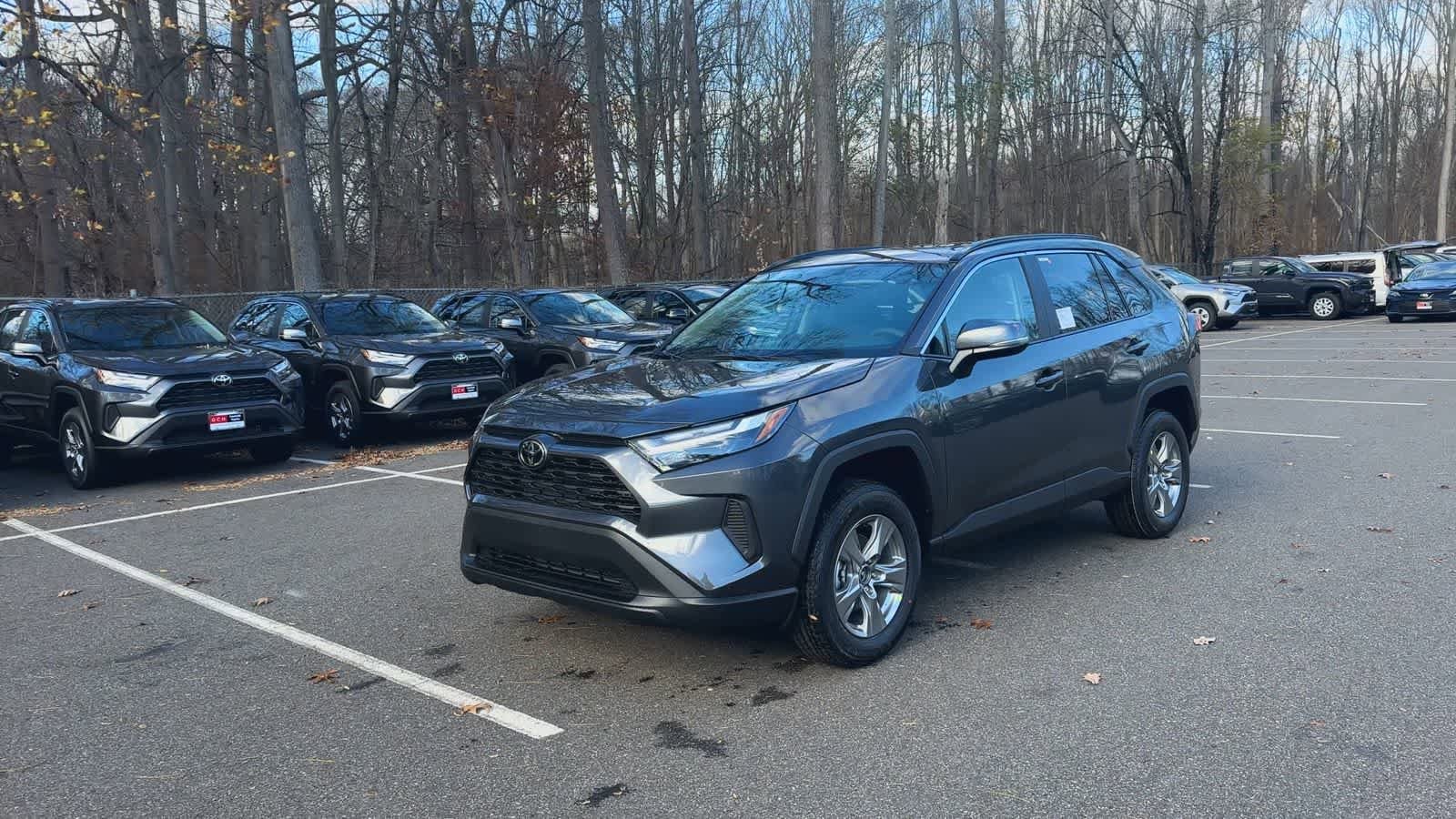 Thumbnail: 2025 Toyota RAV4 - 4