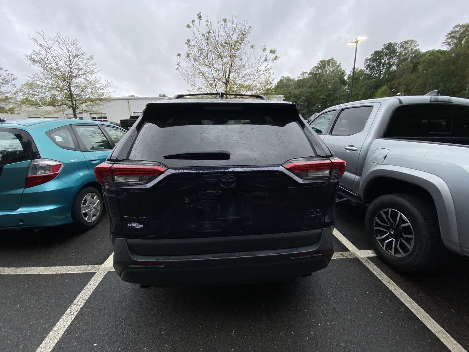 Thumbnail: 2023 Toyota RAV4 - 8