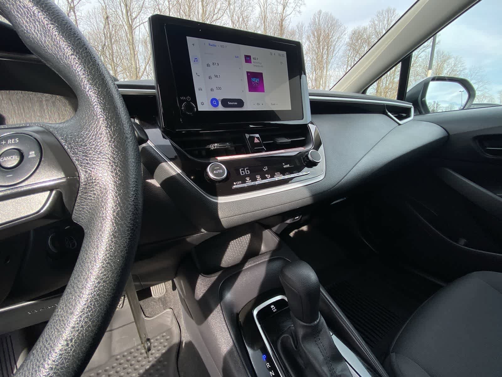 Thumbnail: 2025 Toyota Corolla - 20