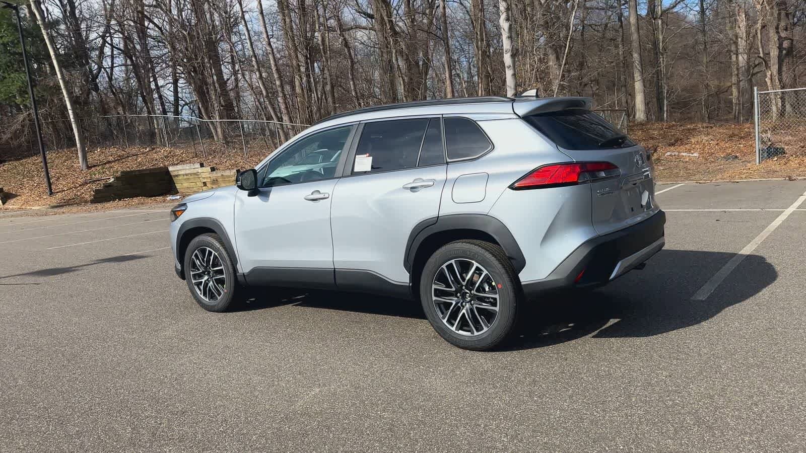 Thumbnail: 2026 Toyota Corolla Cross - 6