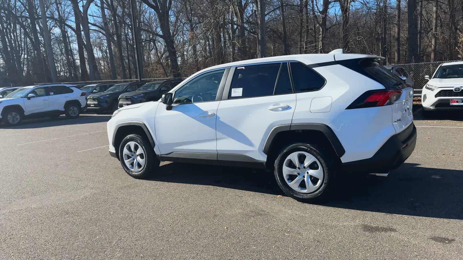 Thumbnail: 2025 Toyota RAV4 - 6