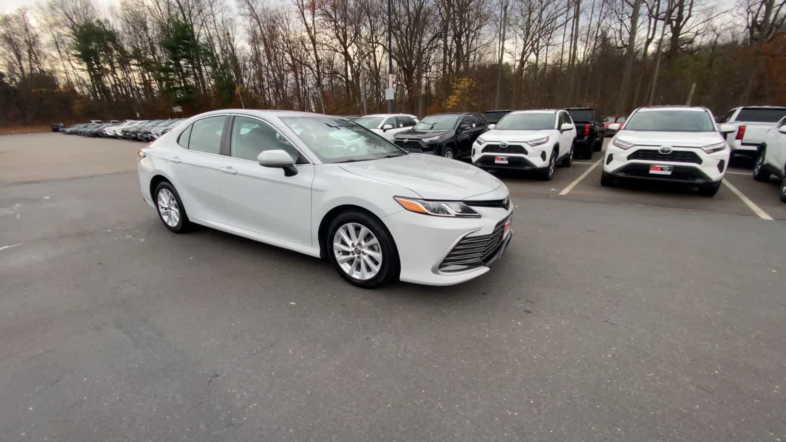 Thumbnail: 2023 Toyota Camry - 9