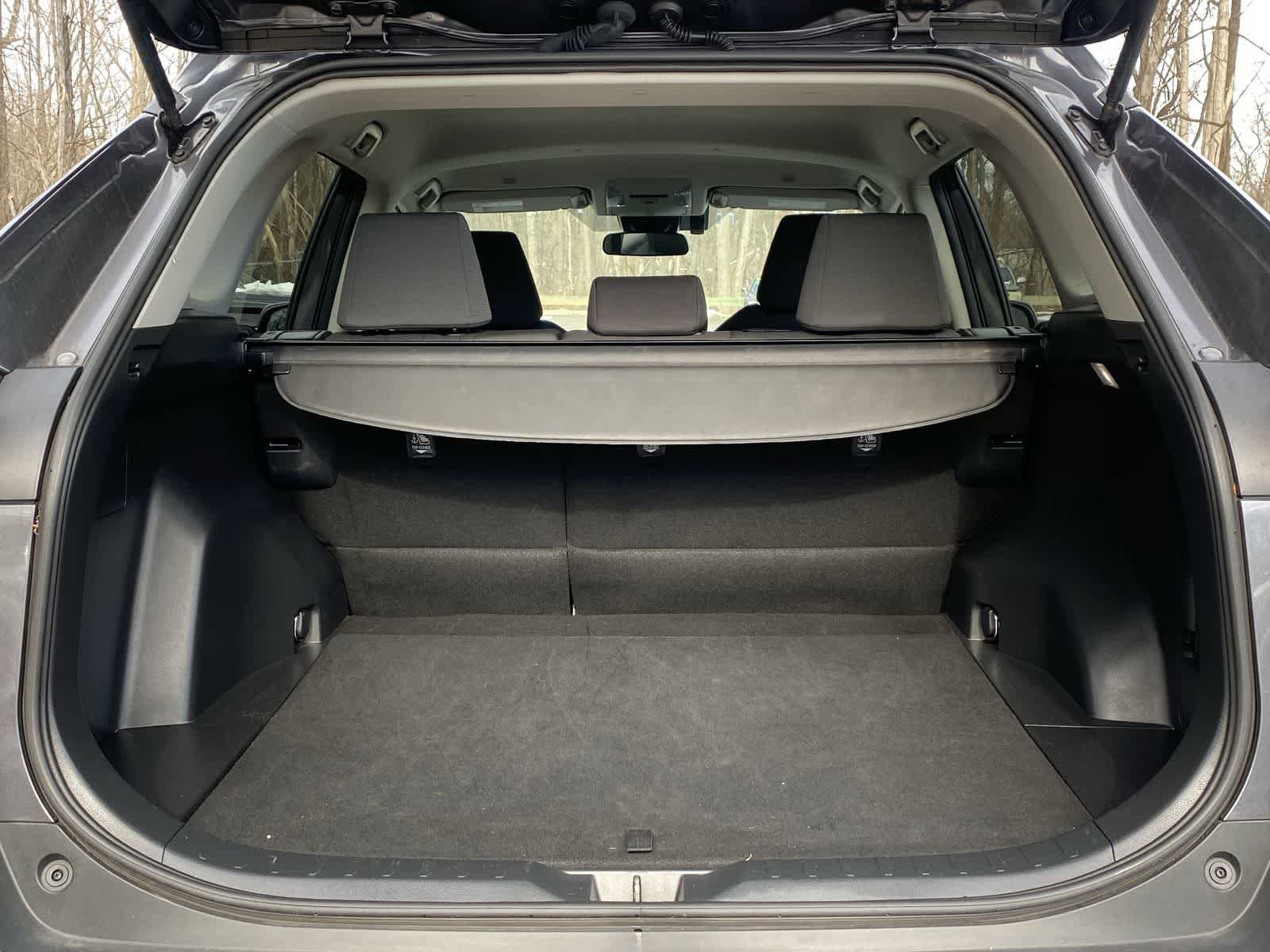 Thumbnail: 2024 Toyota RAV4 - 10