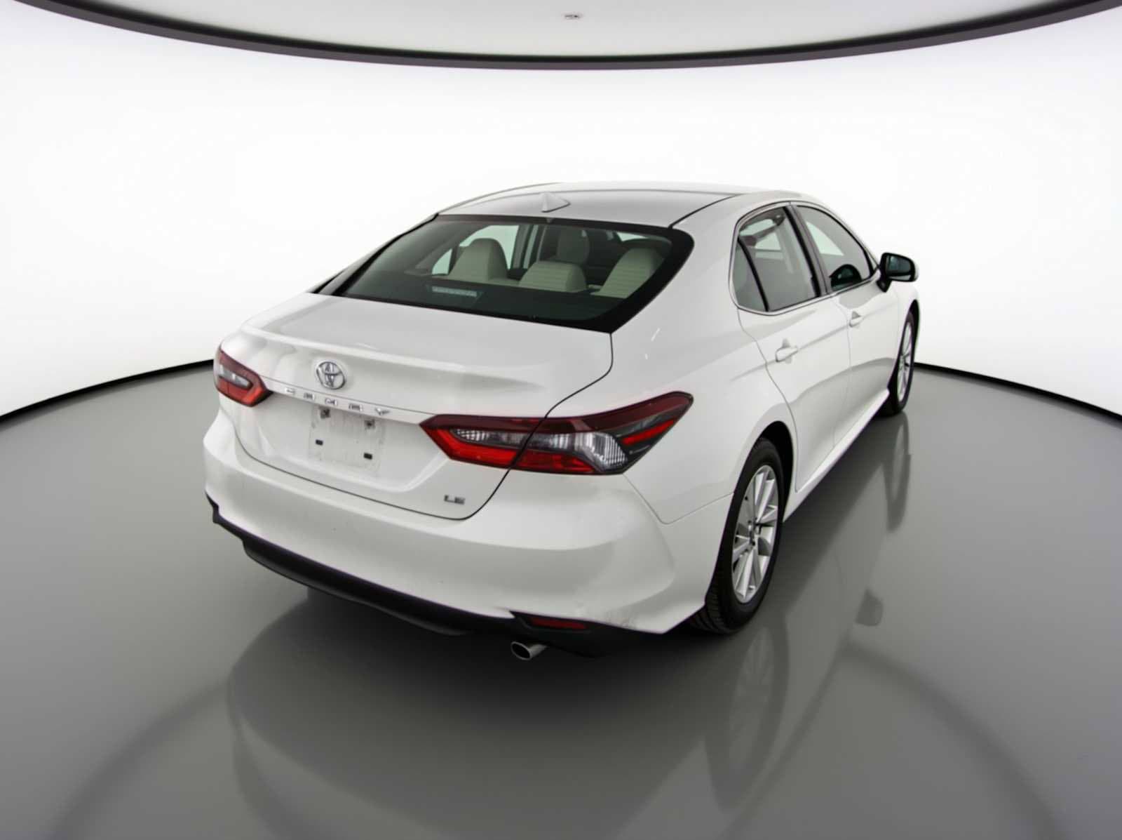 Thumbnail: 2024 Toyota Camry - 3