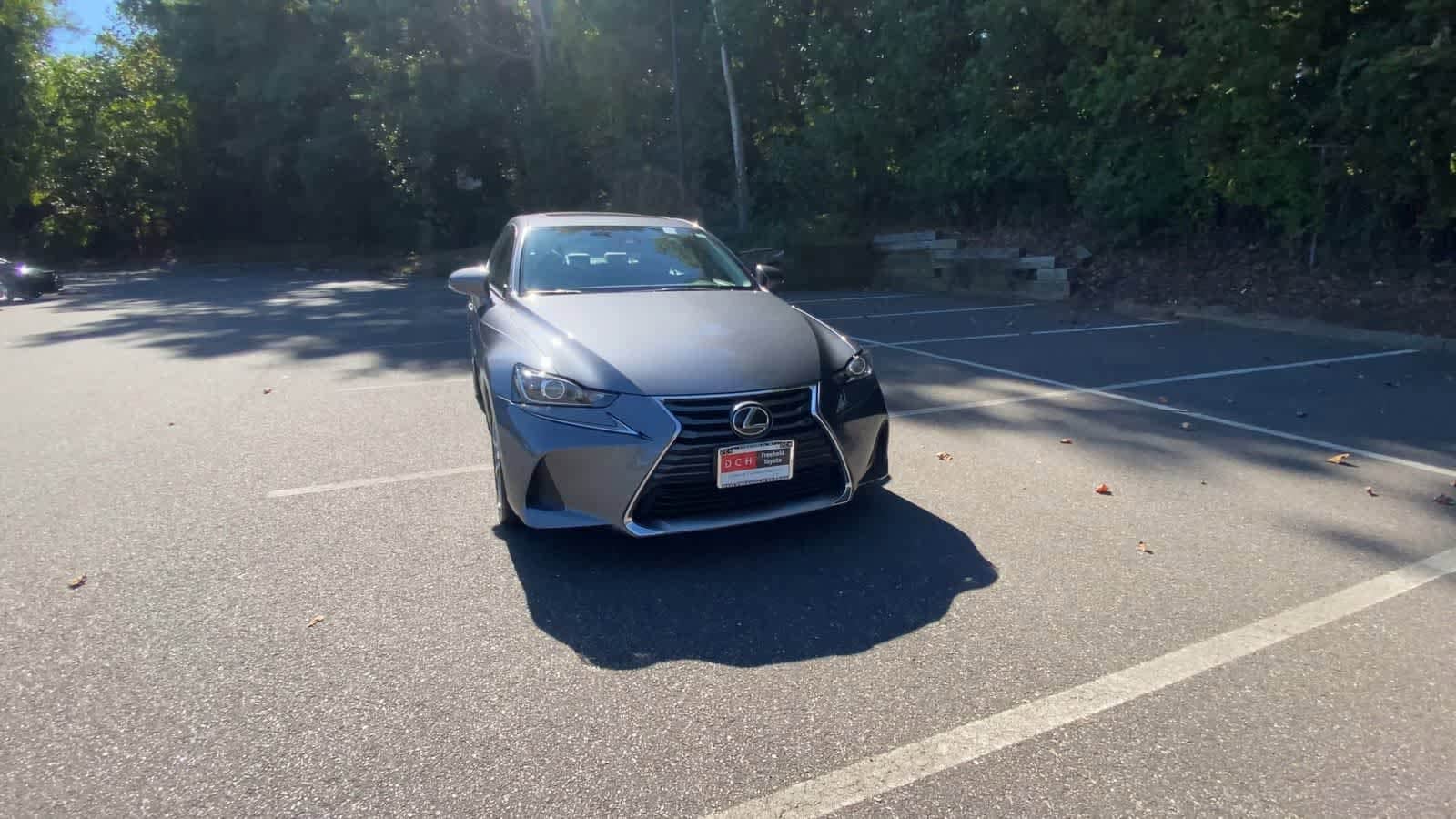 Thumbnail: 2020 Lexus IS - 3