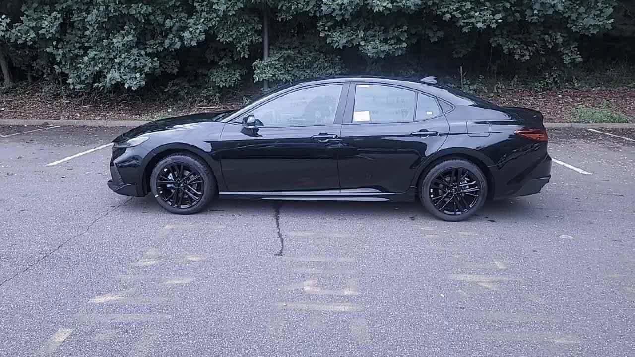 Thumbnail: 2025 Toyota Camry - 5