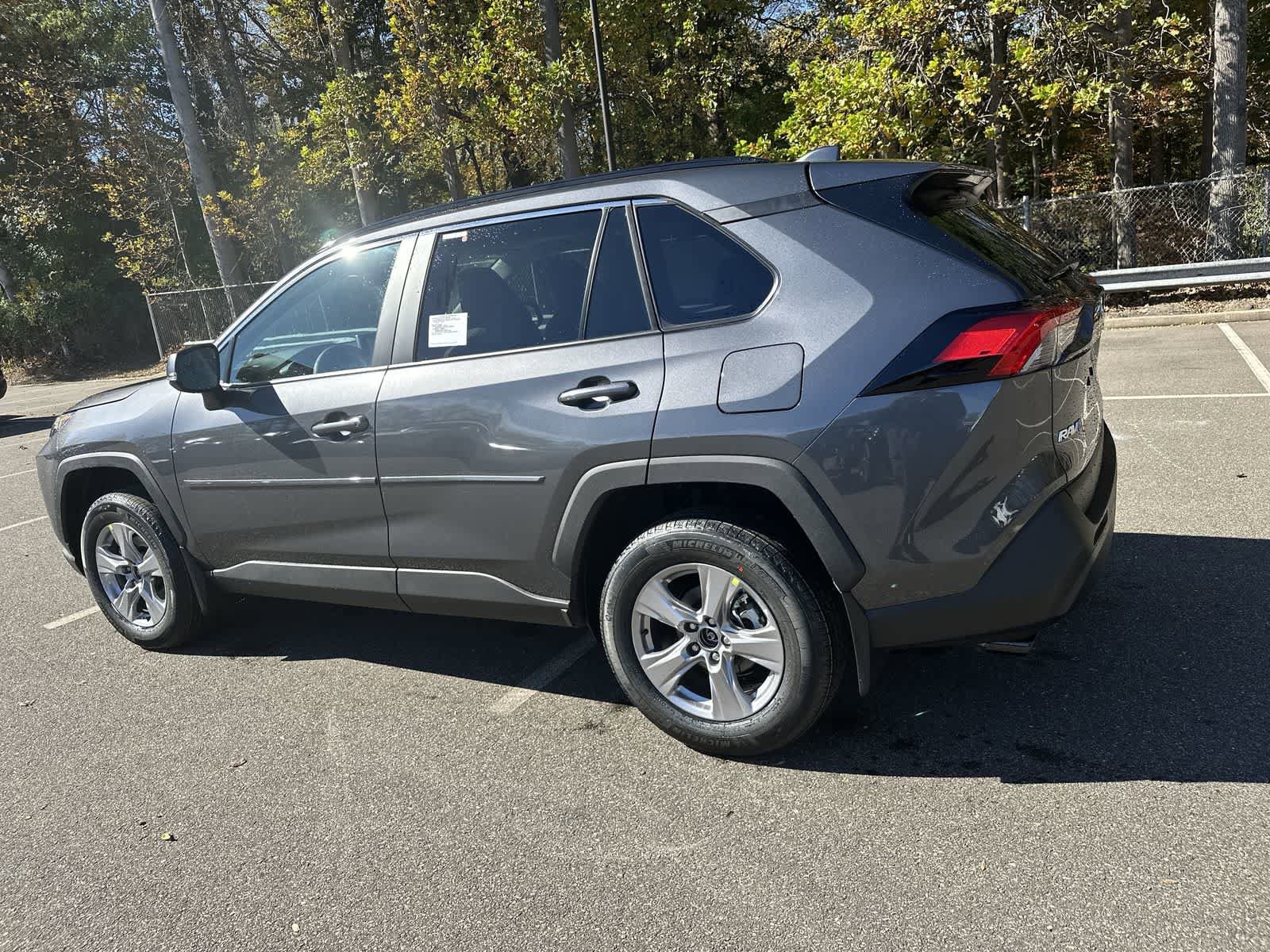 Thumbnail: 2025 Toyota RAV4 - 12