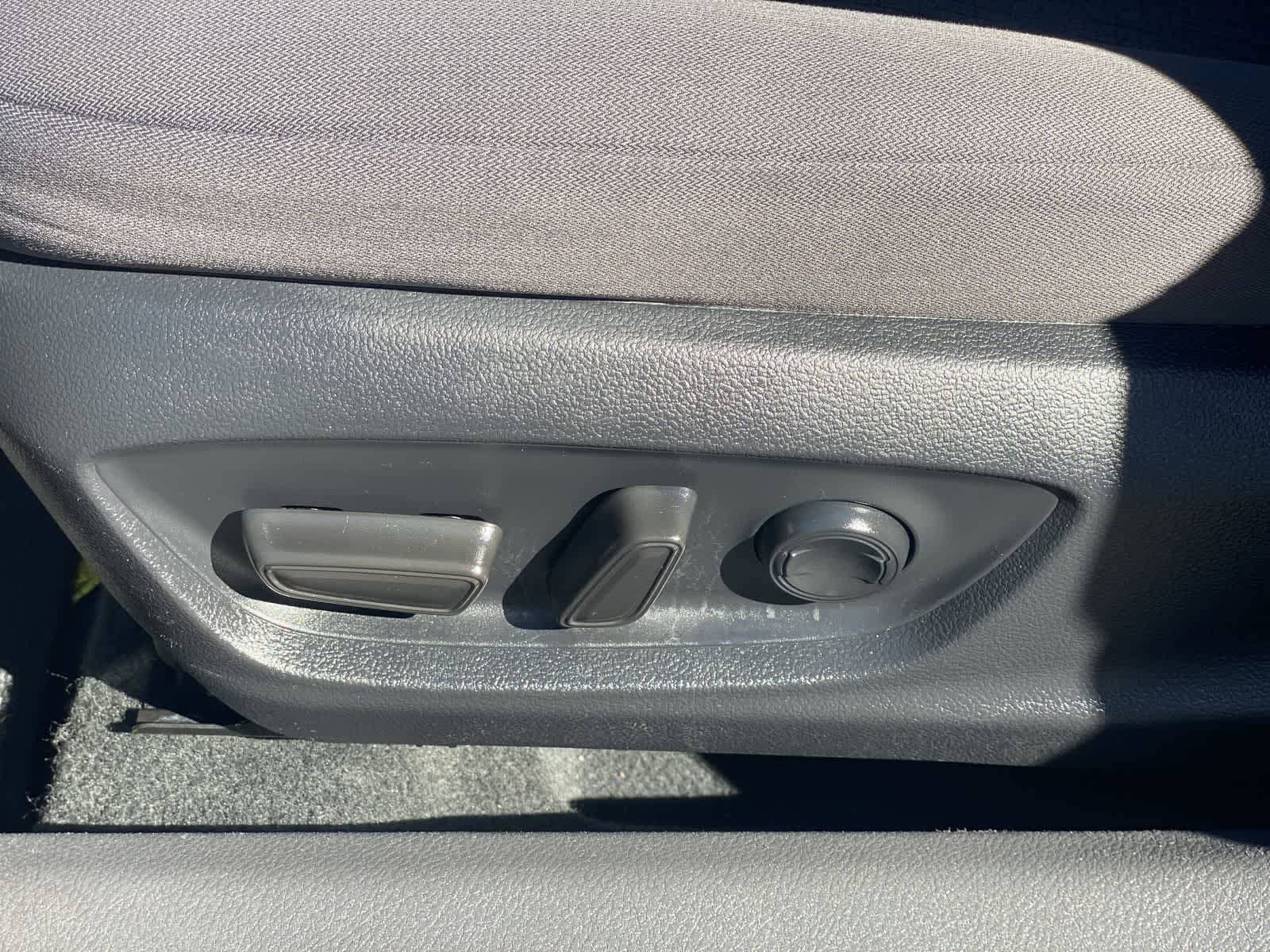 Thumbnail: 2024 Toyota Camry - 22