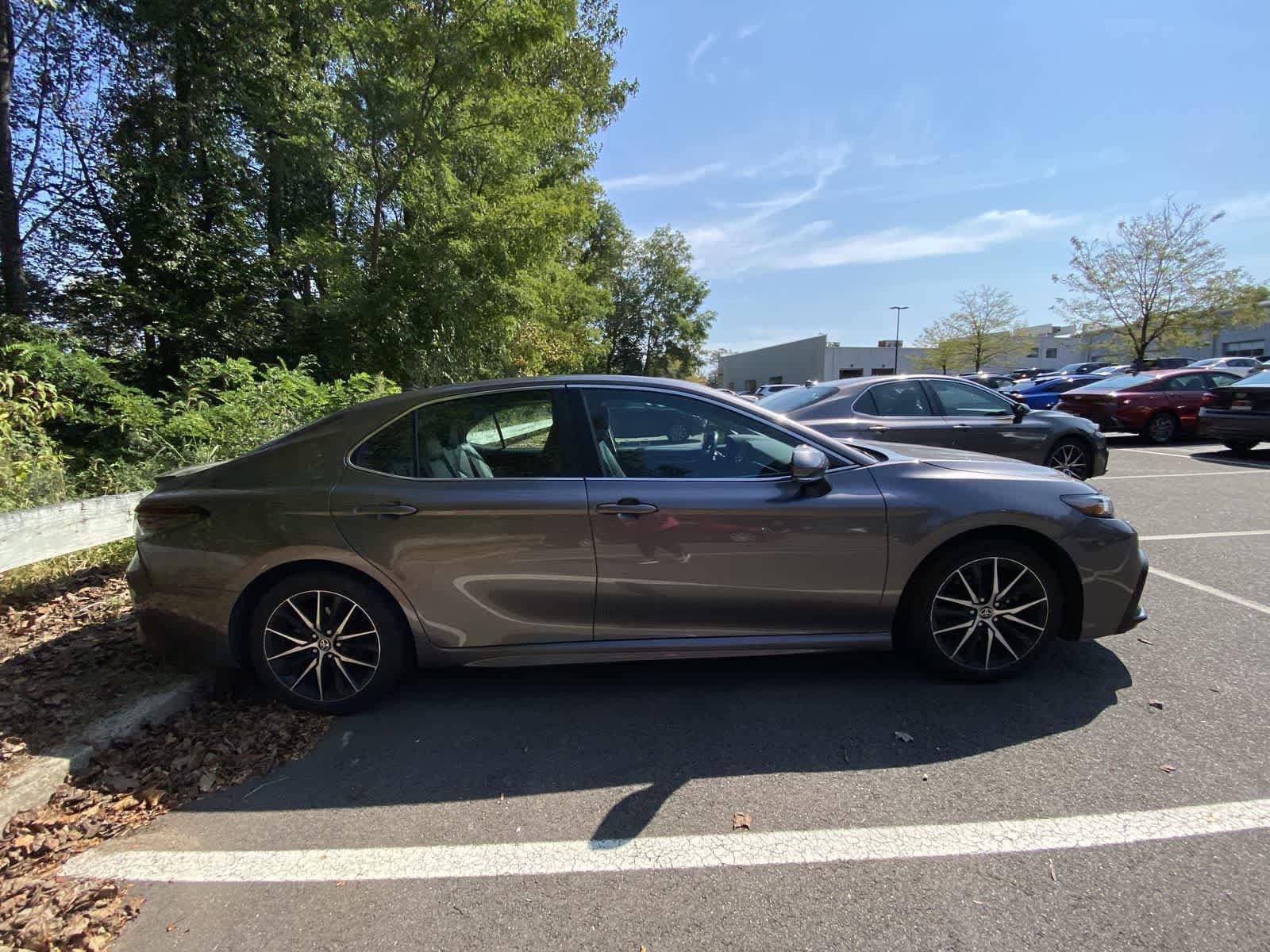 Thumbnail: 2023 Toyota Camry - 5