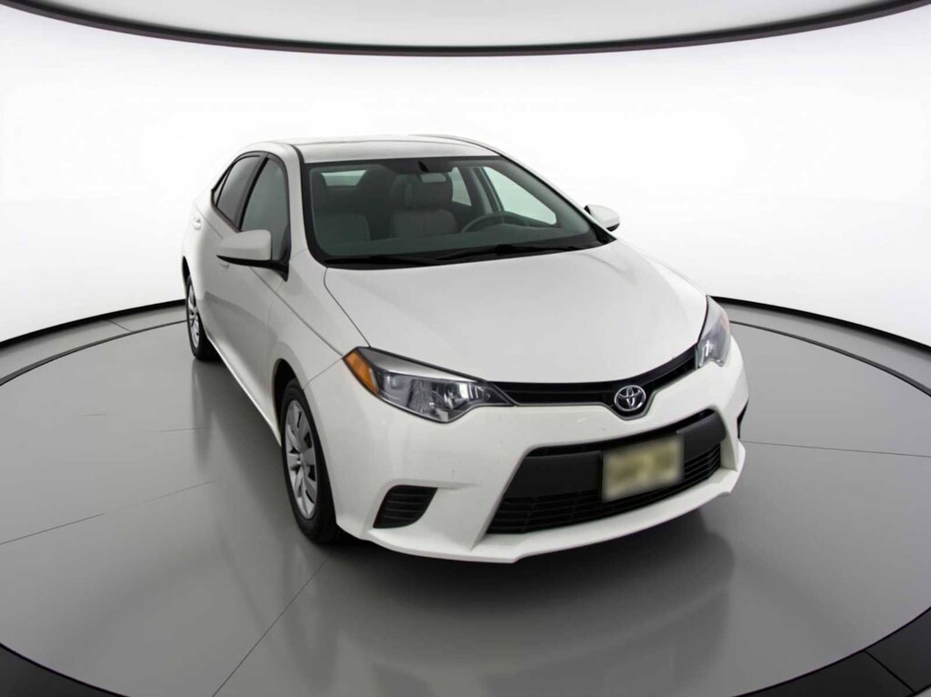 Used 2015 Toyota Corolla LE Sedan