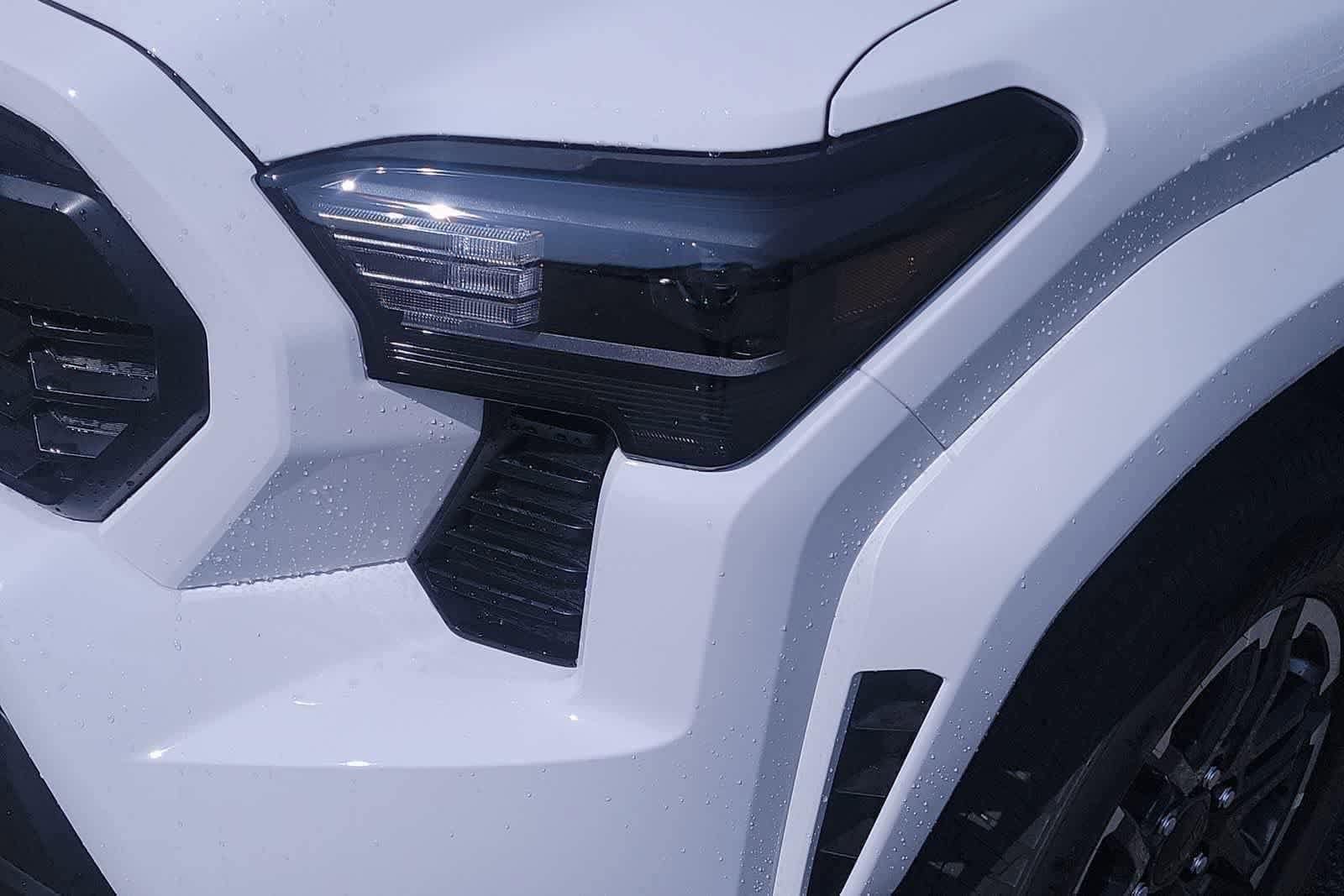 Thumbnail: 2025 Toyota Tacoma - 10