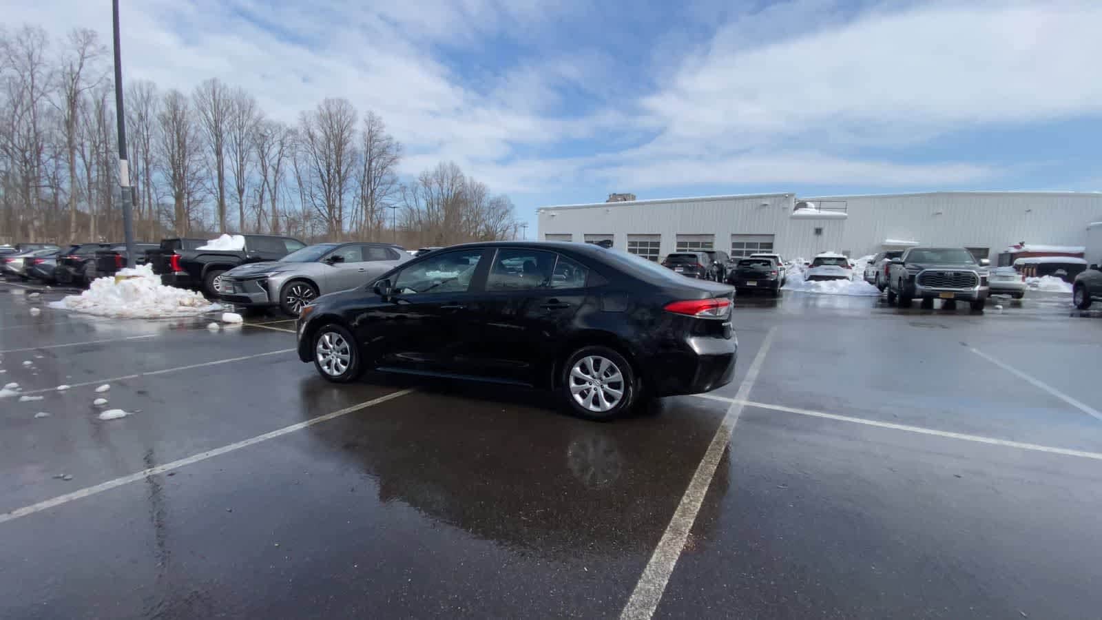 Thumbnail: 2025 Toyota Corolla - 7