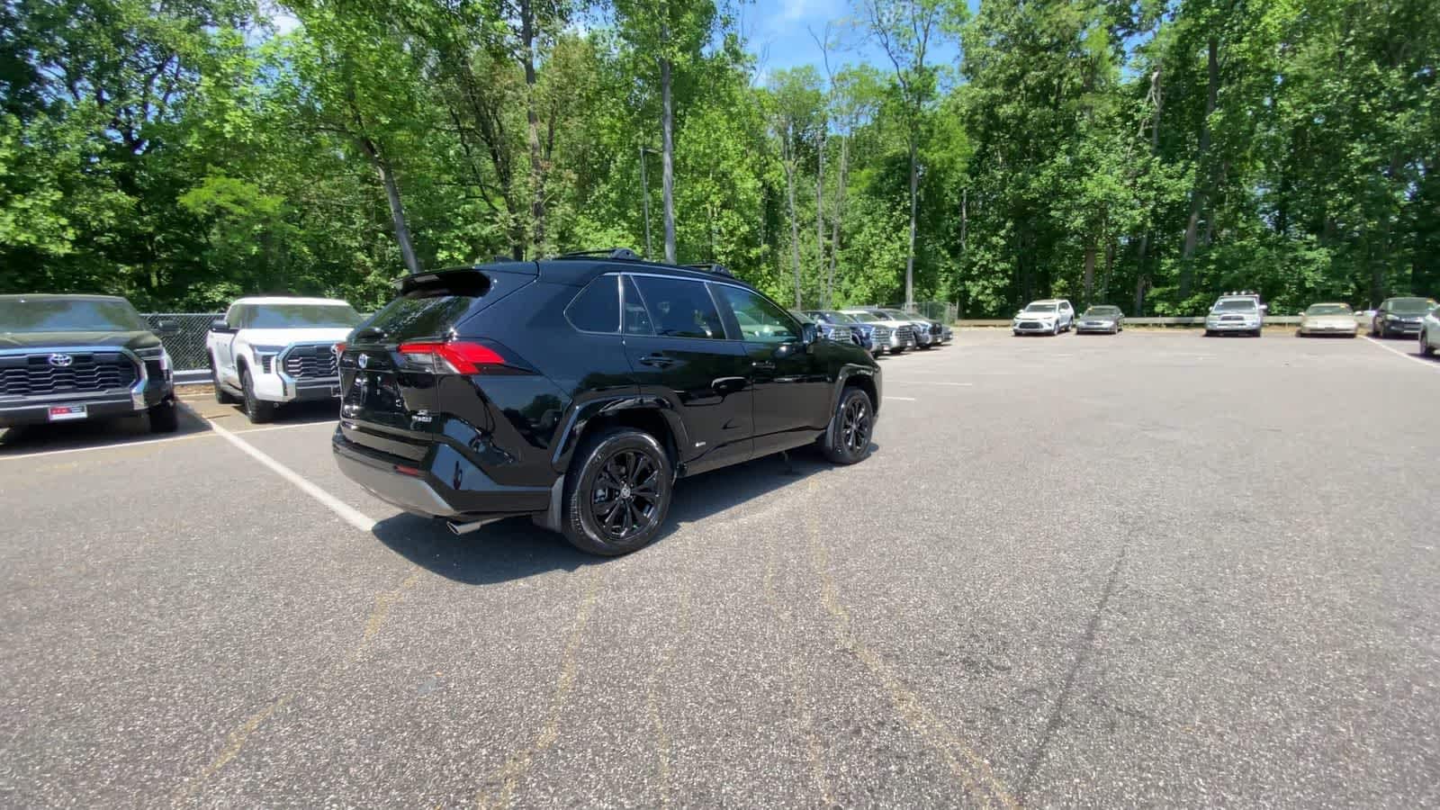 Thumbnail: 2024 Toyota RAV4 - 5
