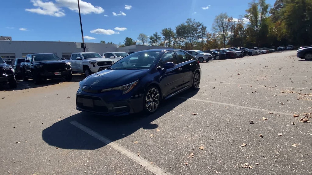 Used 2021 Toyota Corolla SE Sedan