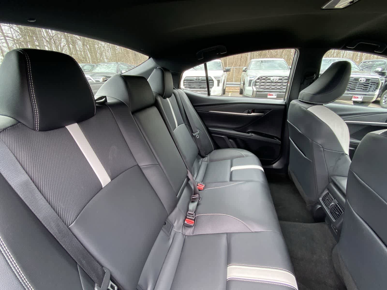 Thumbnail: 2025 Toyota Camry - 23