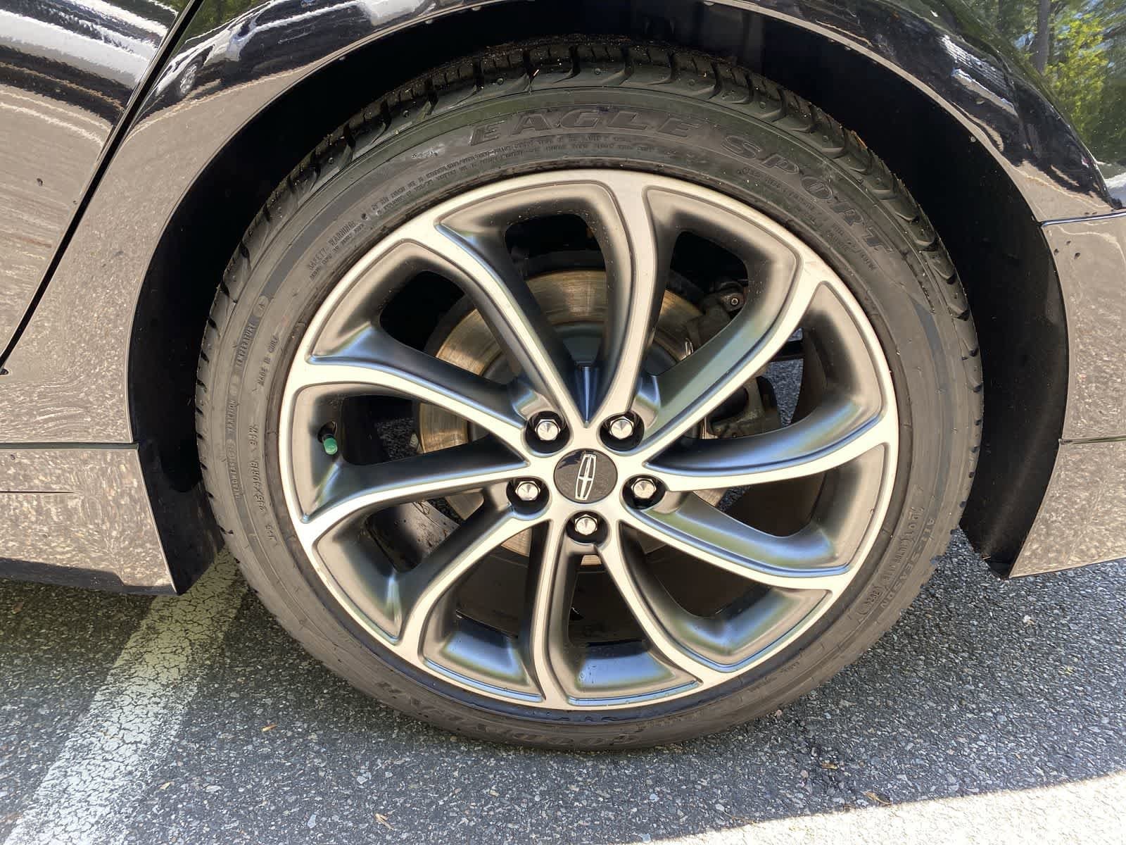 Thumbnail: 2019 Lincoln MKZ - 12
