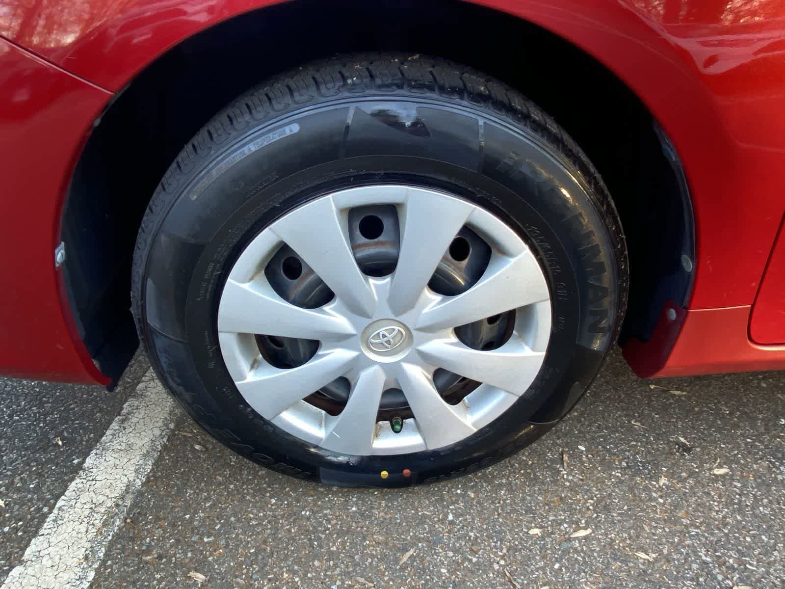 Thumbnail: 2013 Toyota Corolla - 19