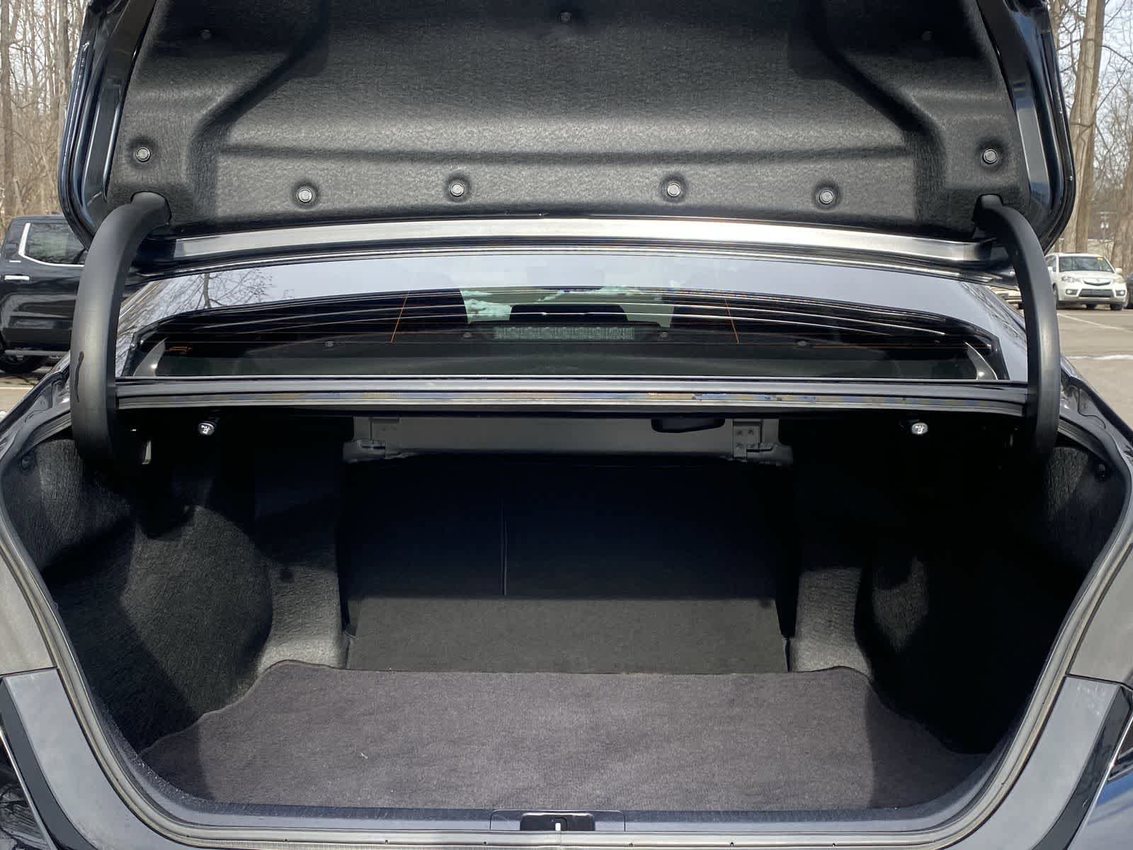 Thumbnail: 2023 Toyota Camry - 15