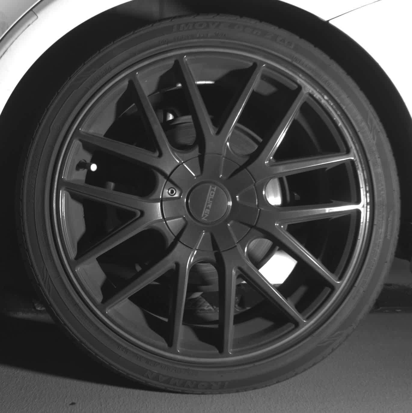Thumbnail: 2015 Lexus IS - 13