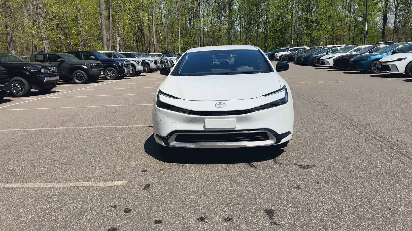 Thumbnail: 2026 Toyota Prius - 3