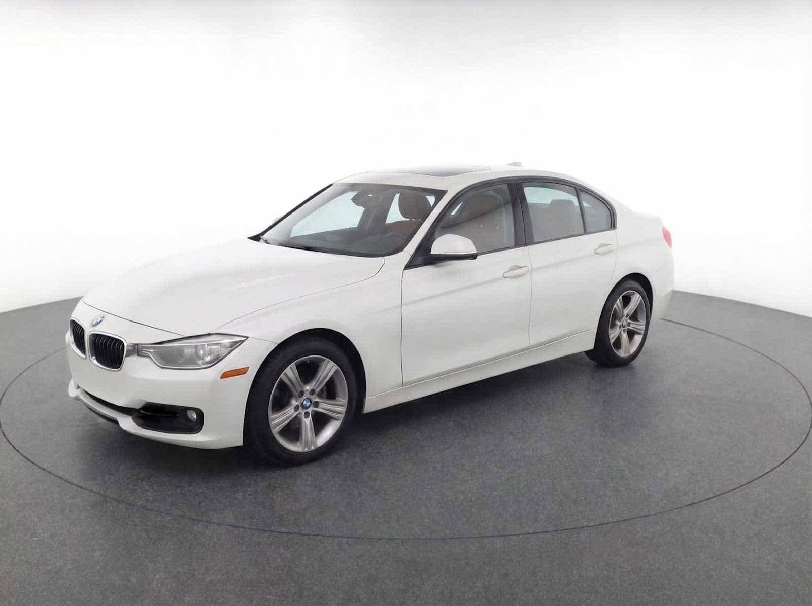 Thumbnail: 2013 BMW 3 Series - 2