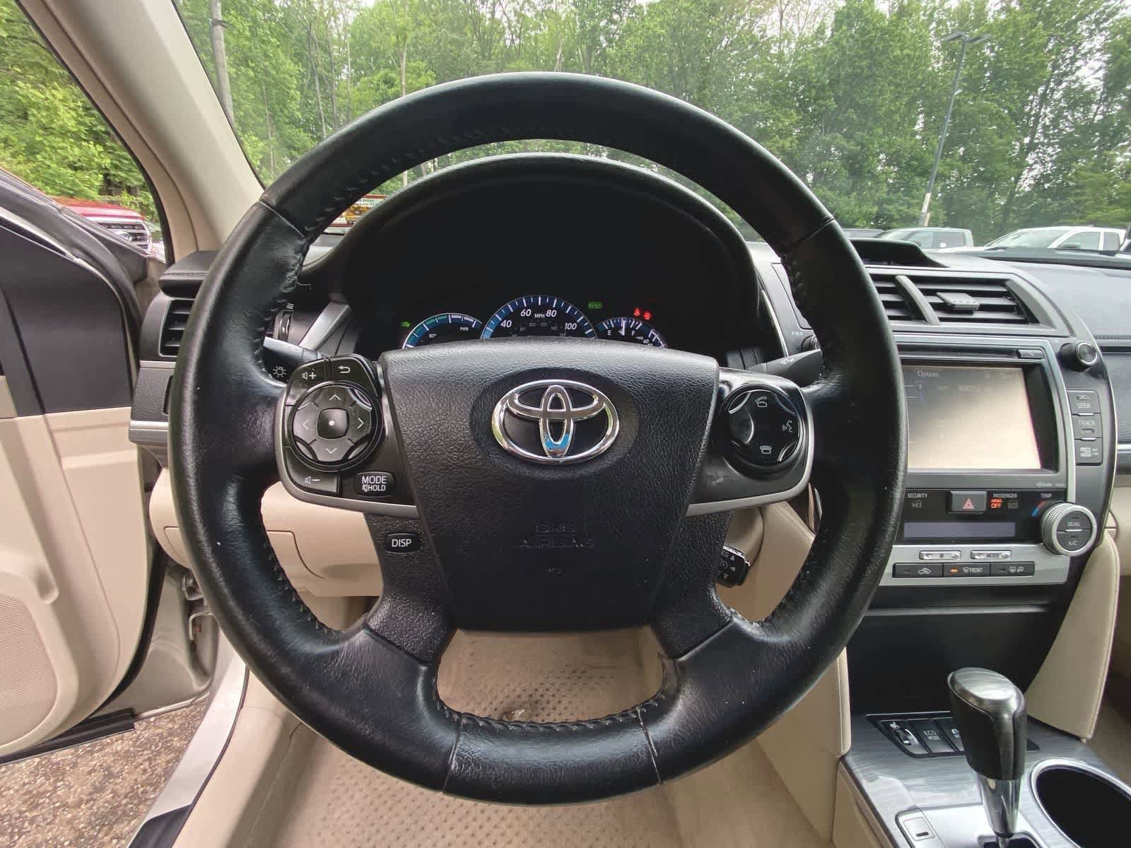 Thumbnail: 2014 Toyota Camry - 26
