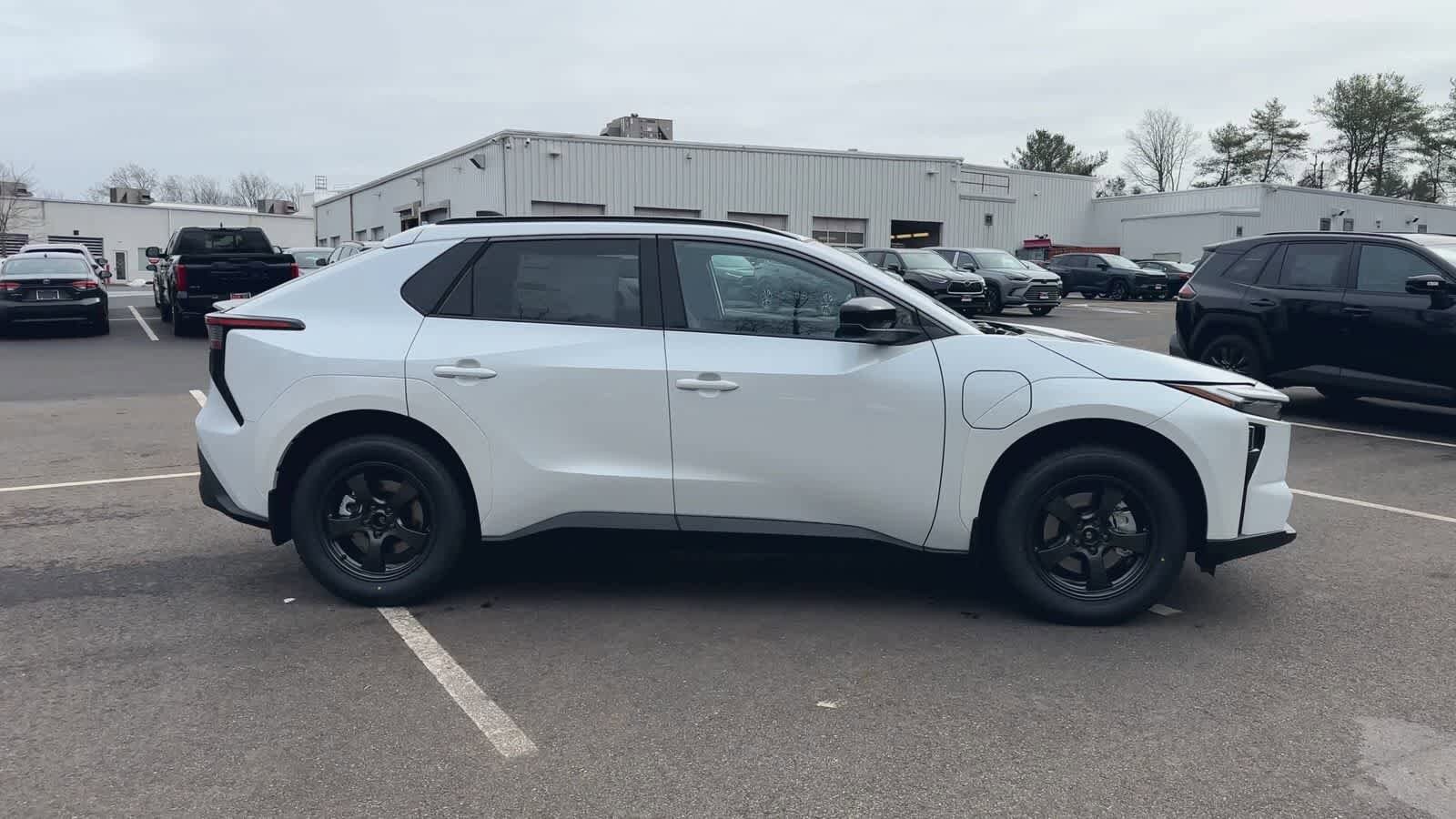 Thumbnail: 2026 Toyota bZ - 9