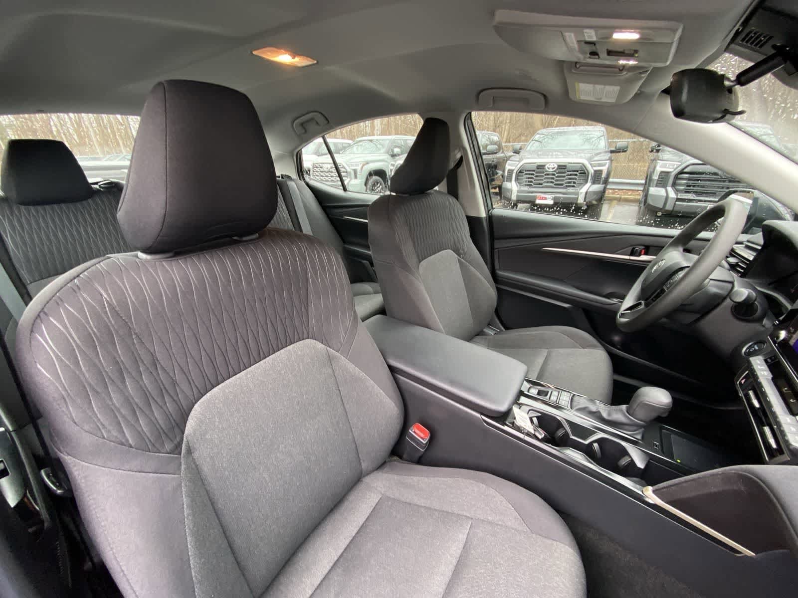 Thumbnail: 2025 Toyota Camry - 29