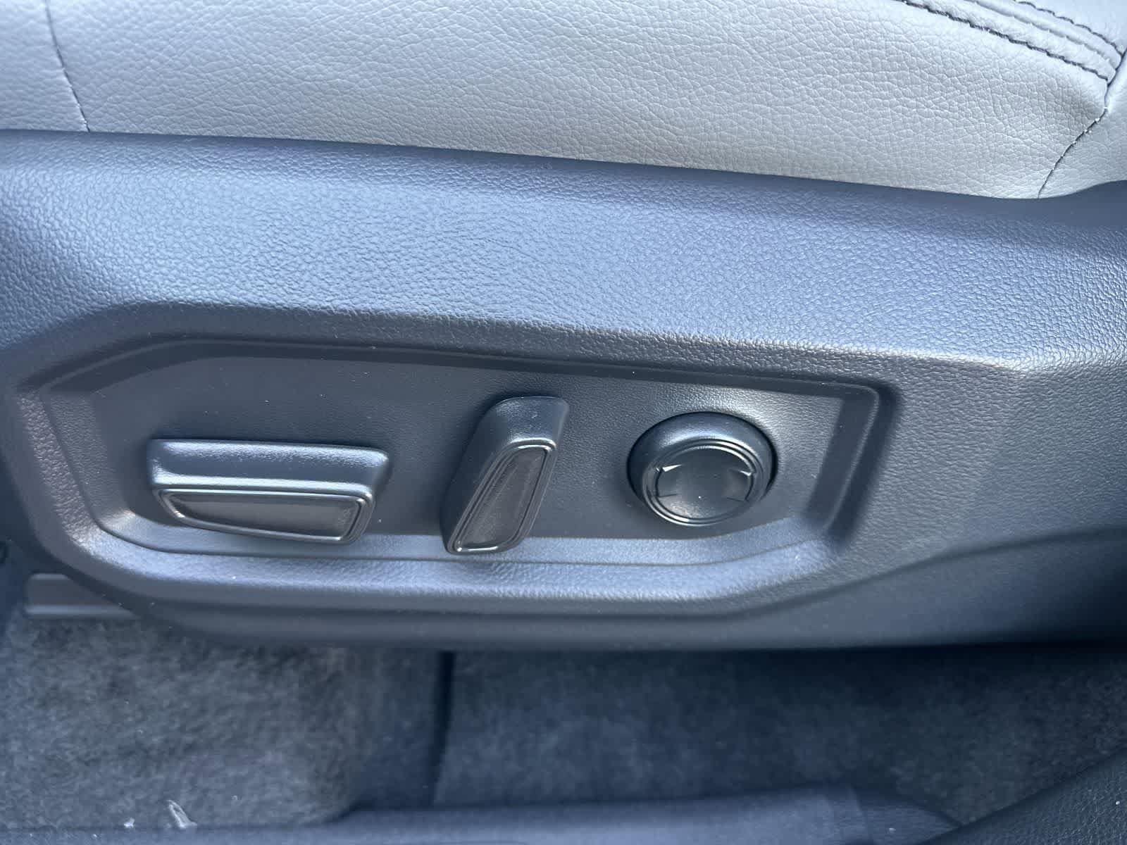 Thumbnail: 2026 Toyota Tundra - 33