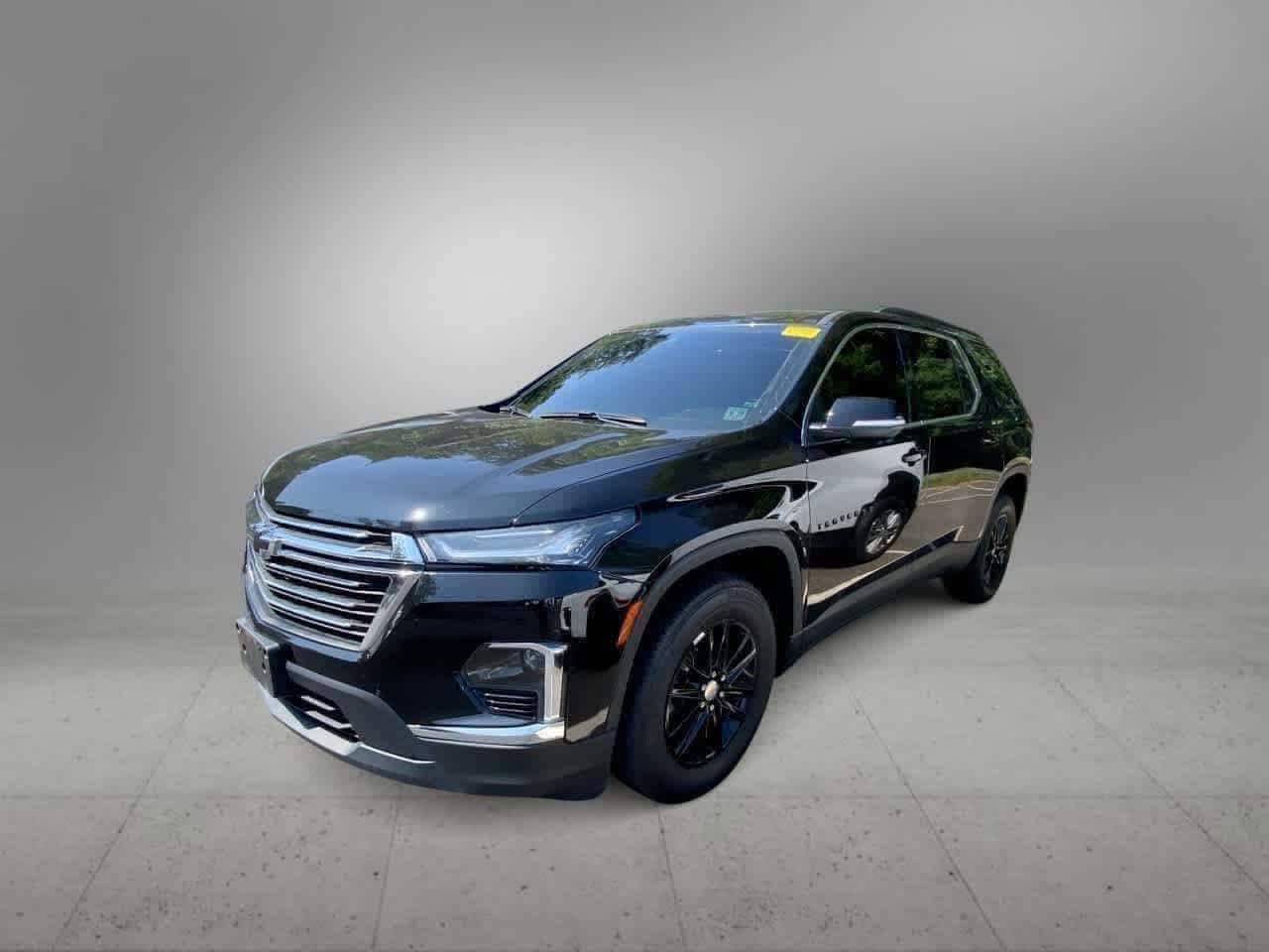 Thumbnail: 2022 Chevrolet Traverse - 1
