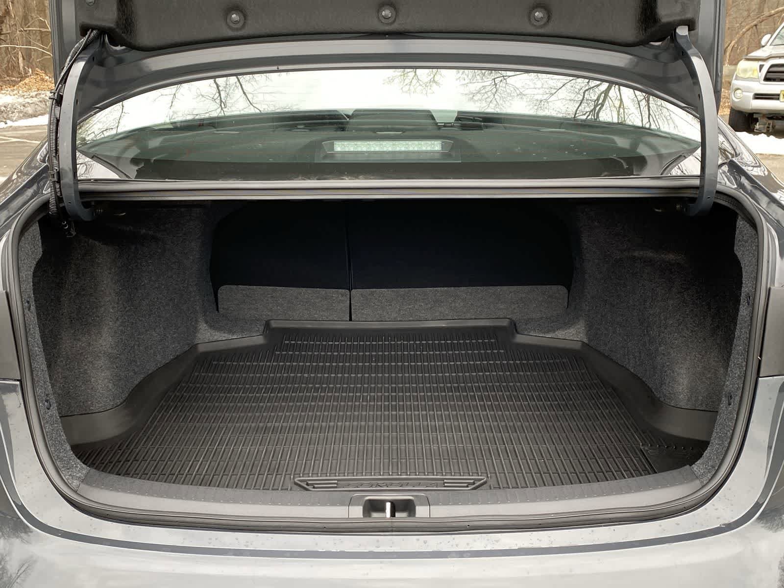 Thumbnail: 2026 Toyota Corolla - 10