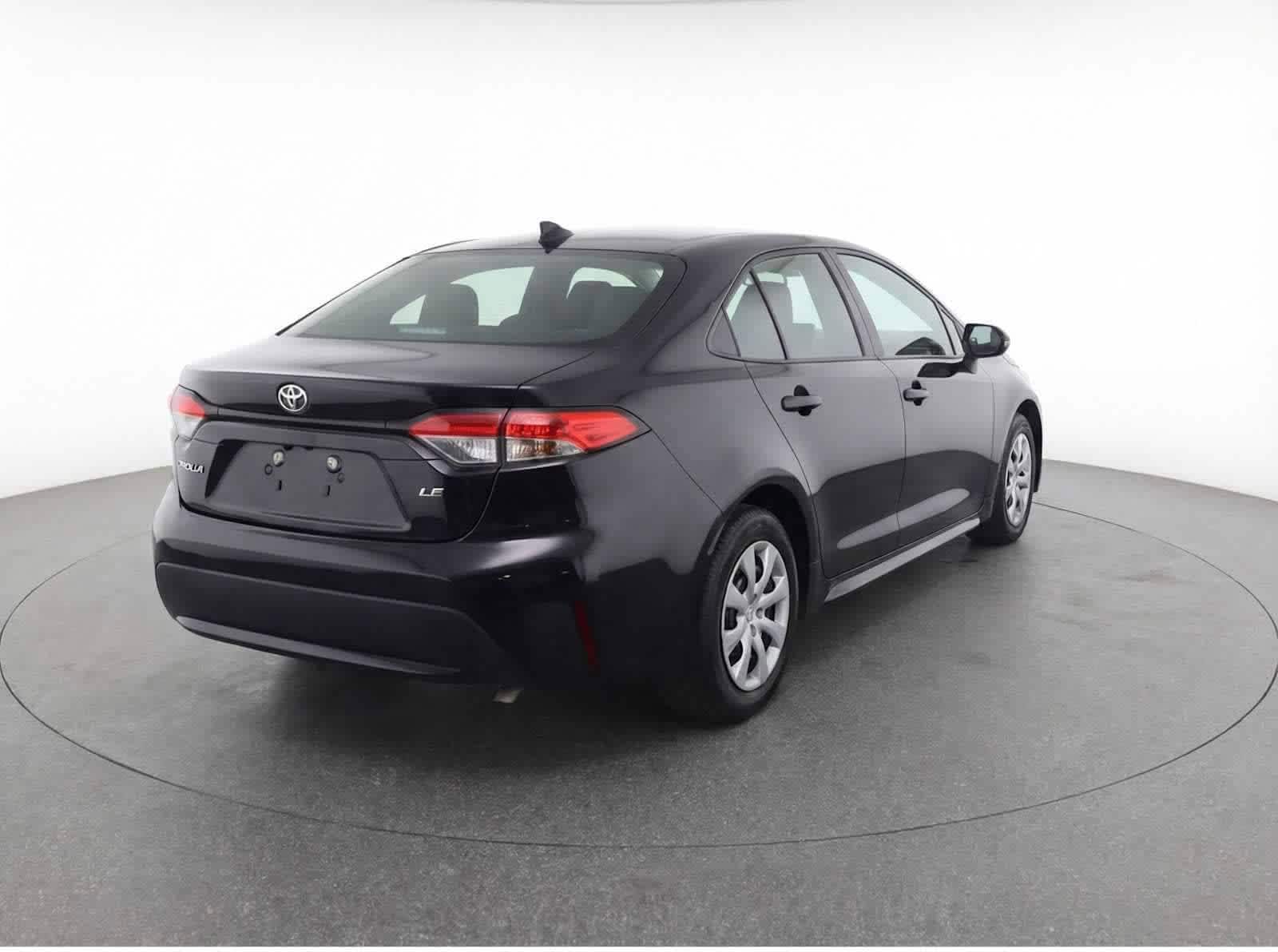 Thumbnail: 2024 Toyota Corolla - 8