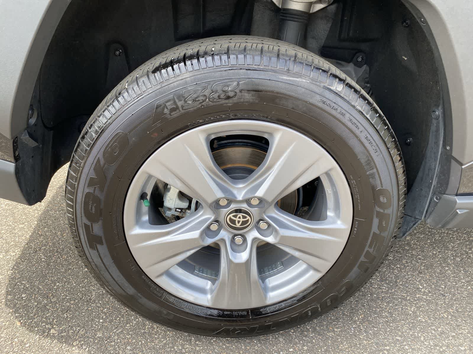 Thumbnail: 2025 Toyota RAV4 - 16