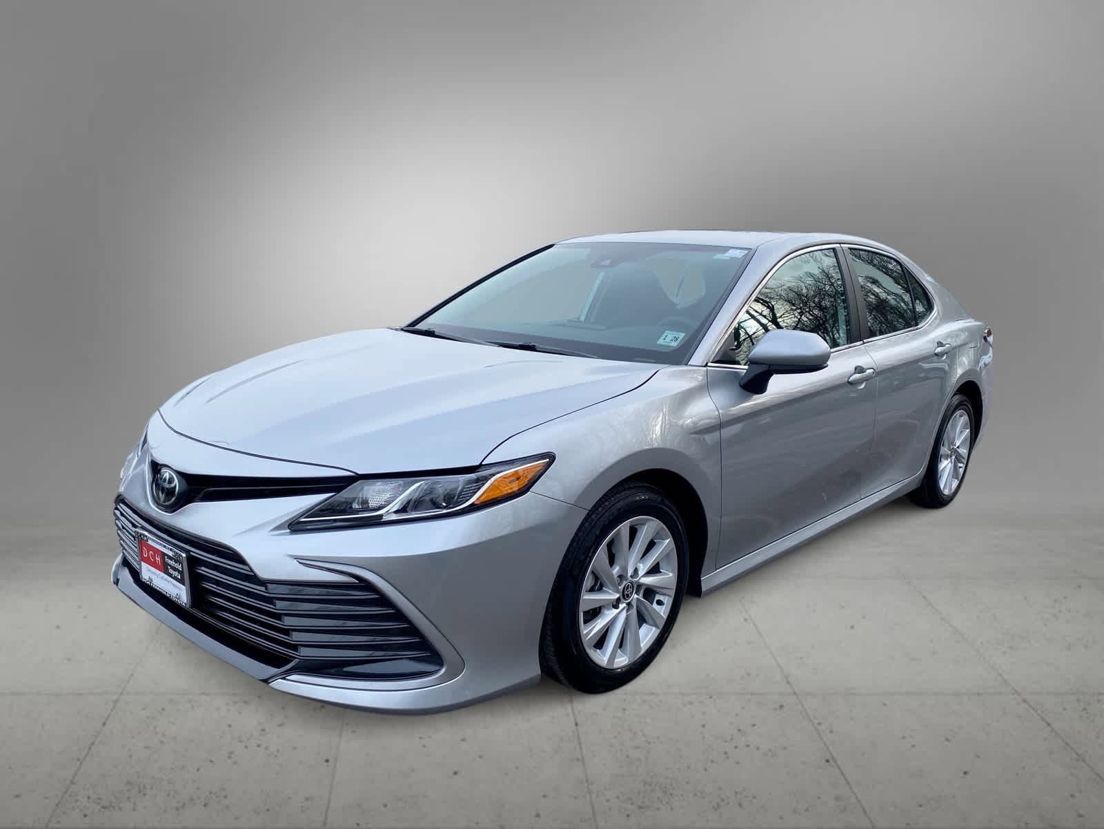 Thumbnail: 2023 Toyota Camry - 9