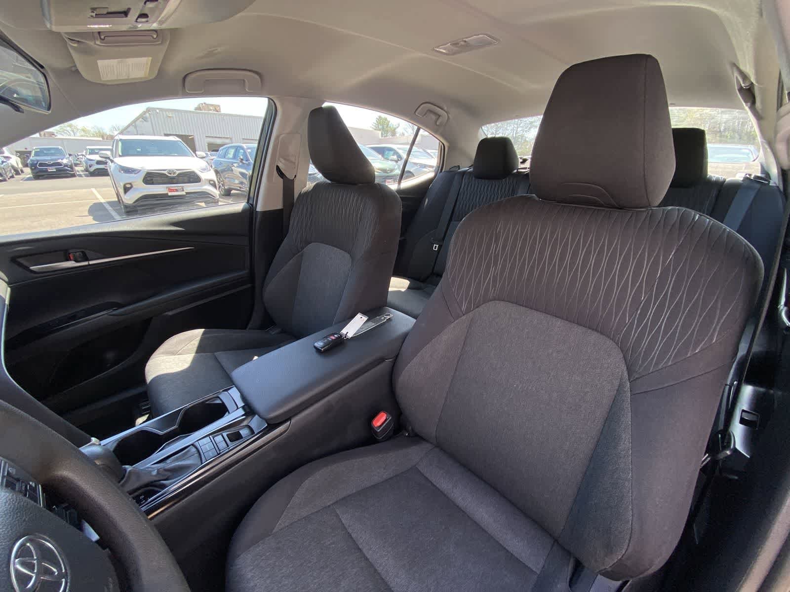 Thumbnail: 2025 Toyota Camry - 21