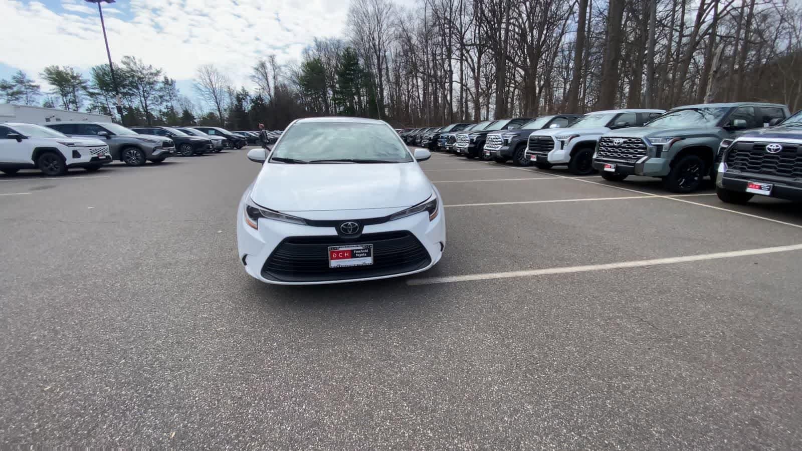 Thumbnail: 2024 Toyota Corolla - 3