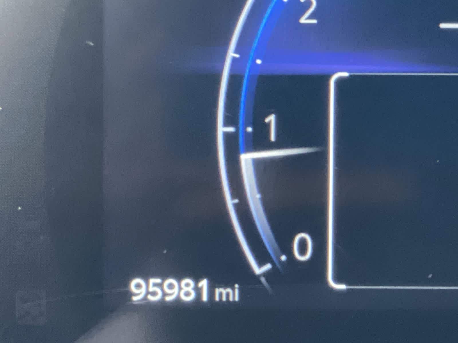 Thumbnail: 2024 Toyota Corolla Cross - 31