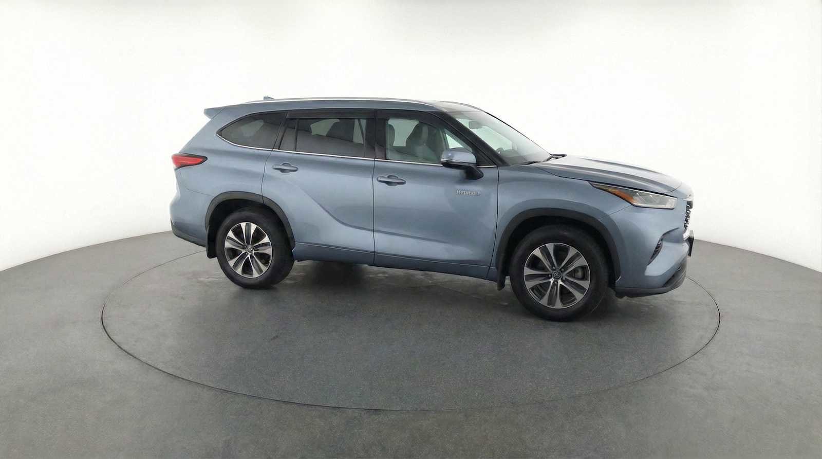 Thumbnail: 2021 Toyota Highlander - 5