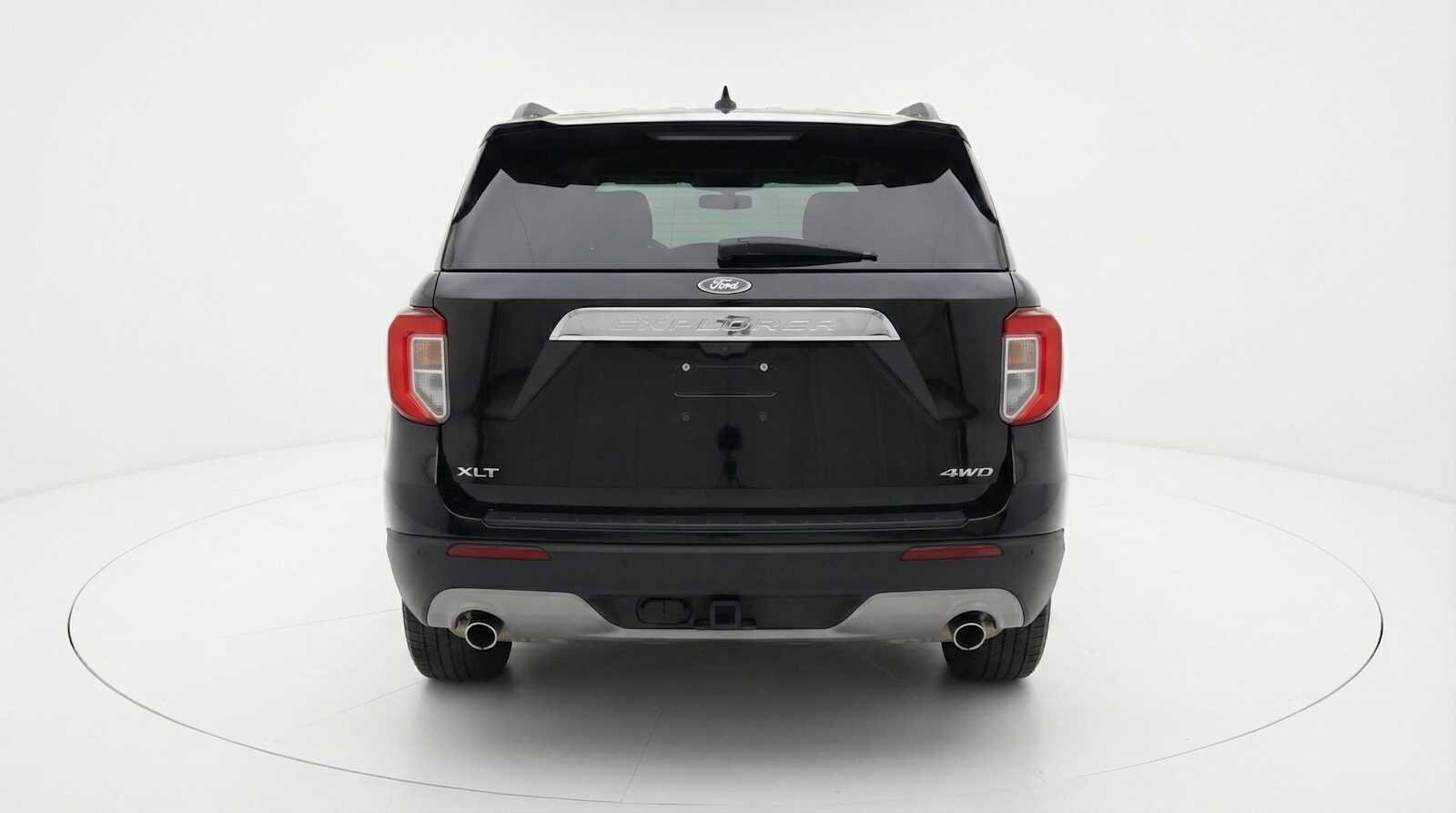 Thumbnail: 2023 Ford Explorer - 8