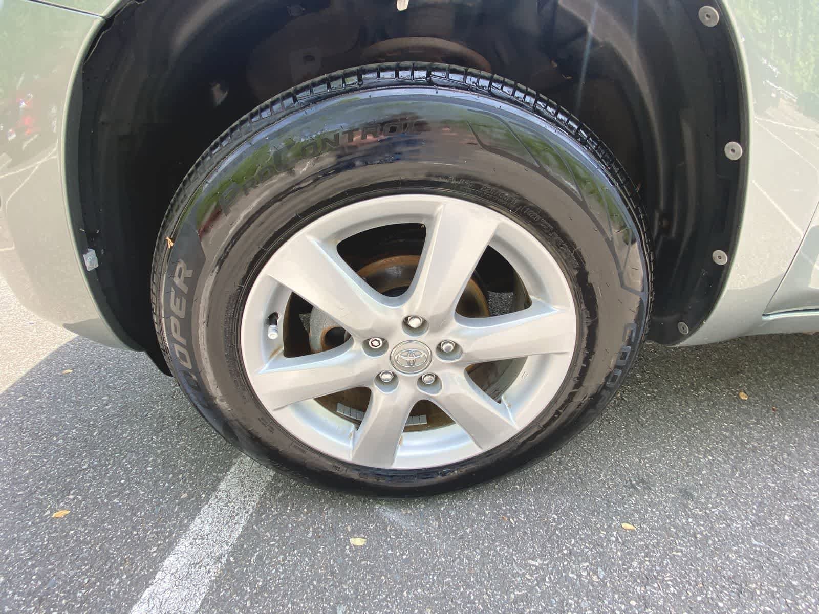 2008 Toyota RAV4 Limited 11