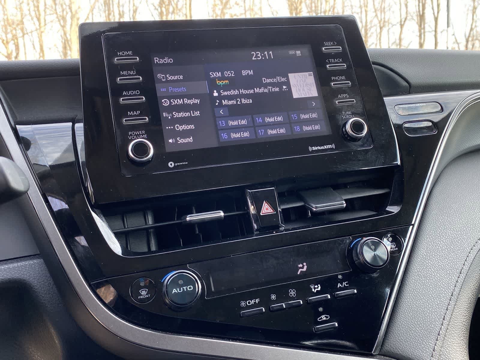 Thumbnail: 2023 Toyota Camry - 33